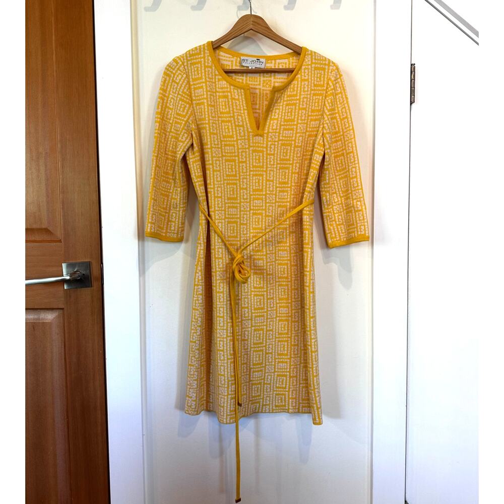 St. John Size 4 Small Knit Stretchy Knit Yellow White Geometric Waist Tie